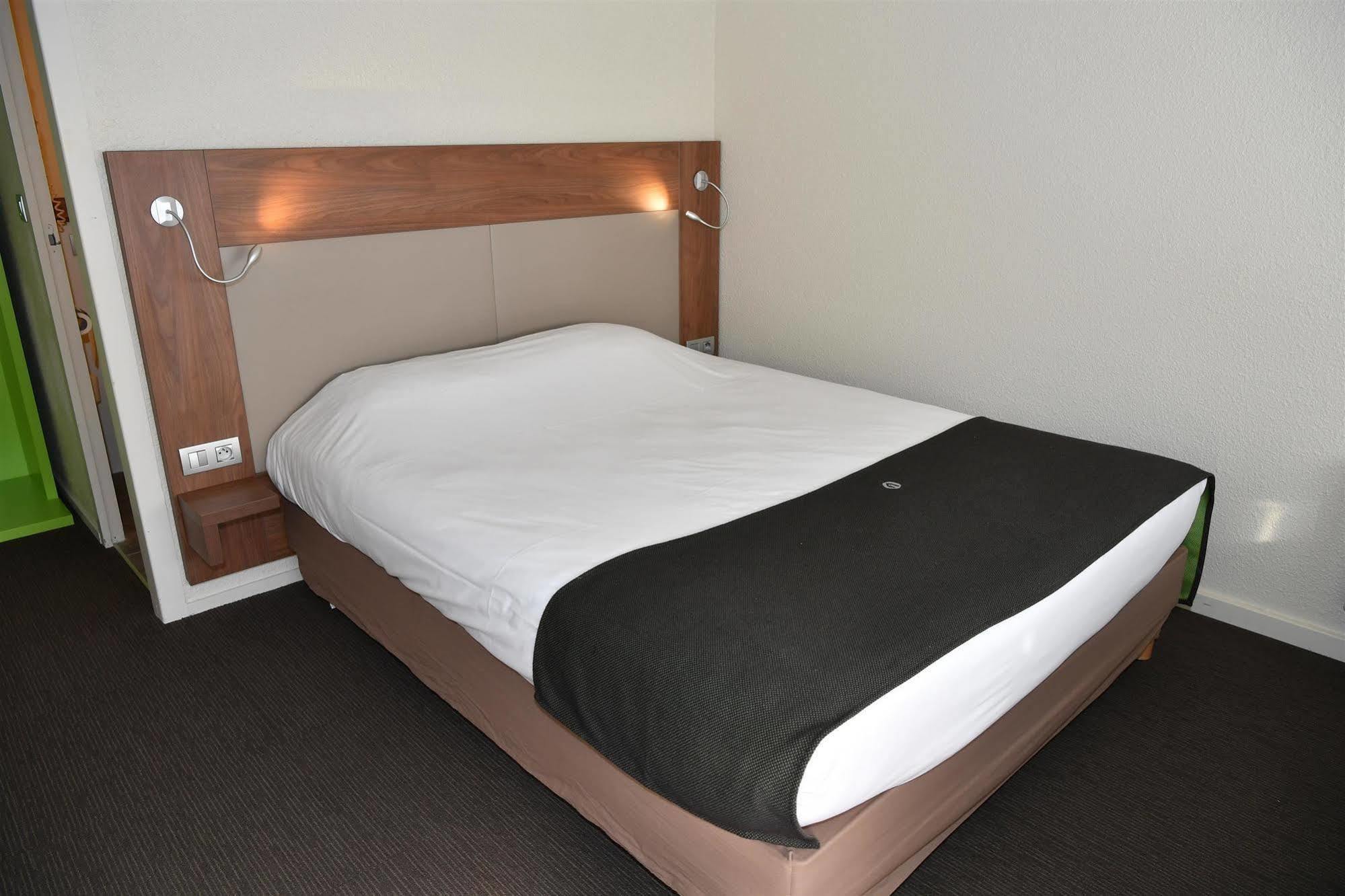 Kyriad Direct Metz Nord - Woippy Kültér fotó